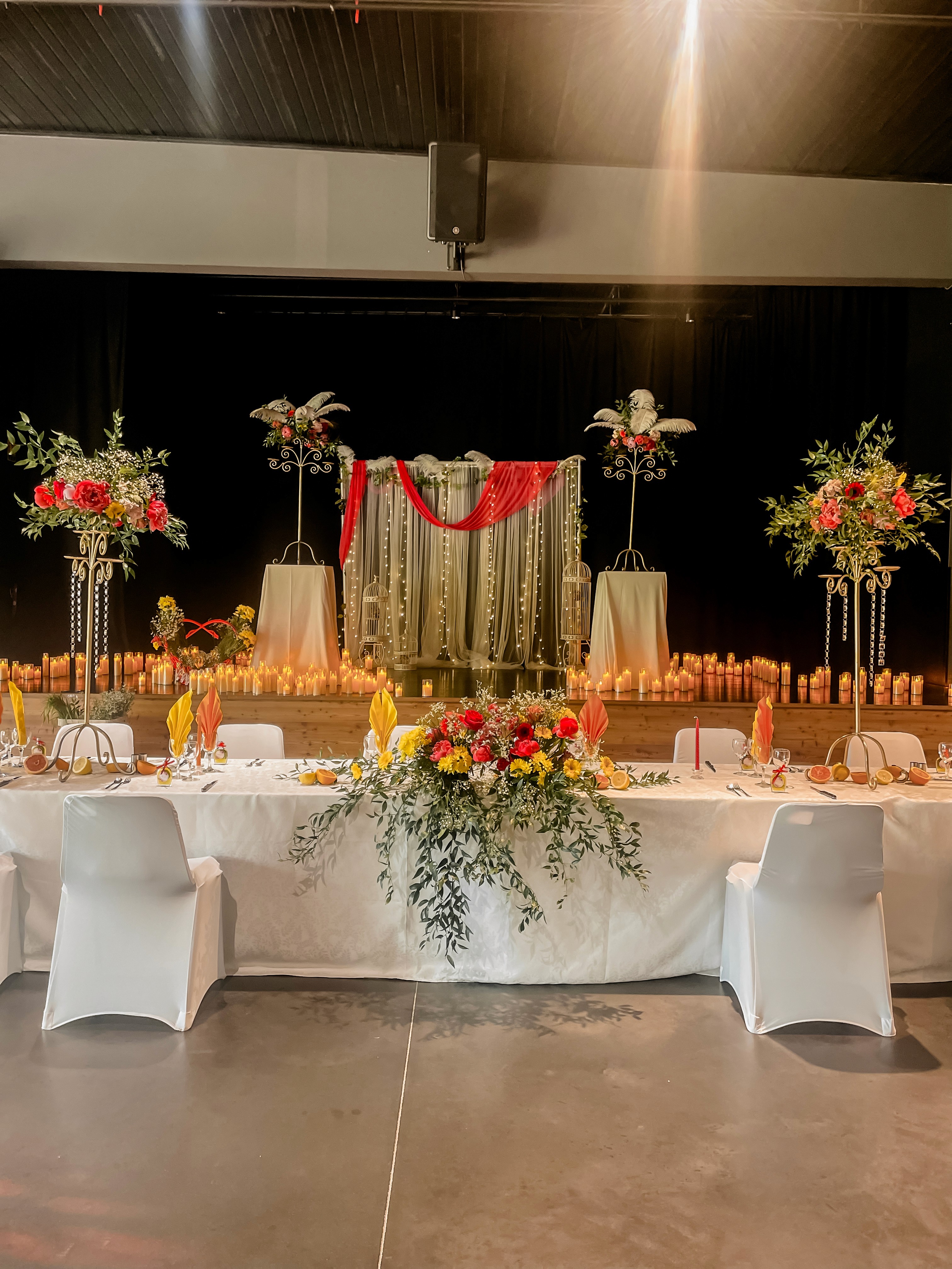 Décoration mariage scène