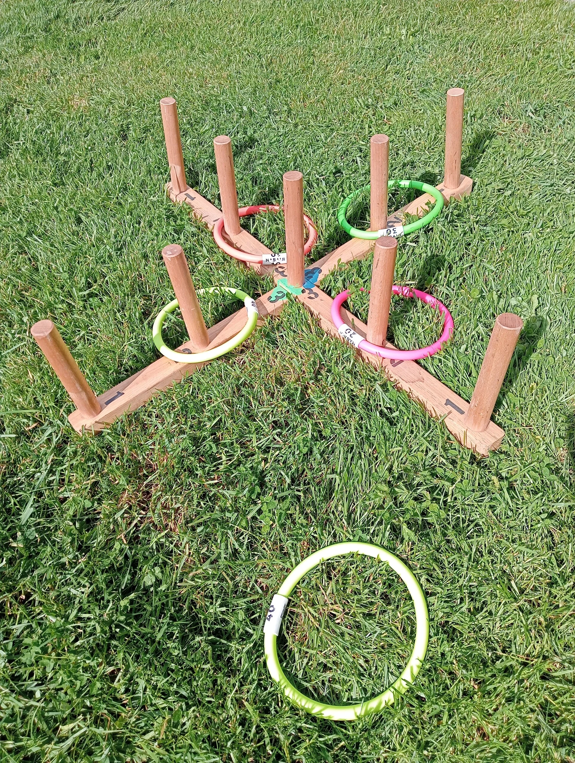 Jeu en bois la croix