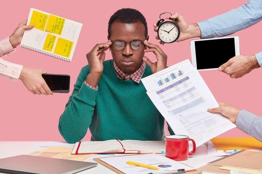 How to Navigate Social Media Crises: Strategies for Damage Control