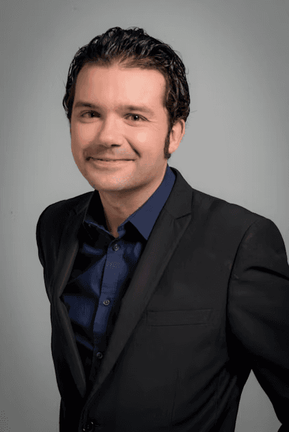 Nikie Mellons