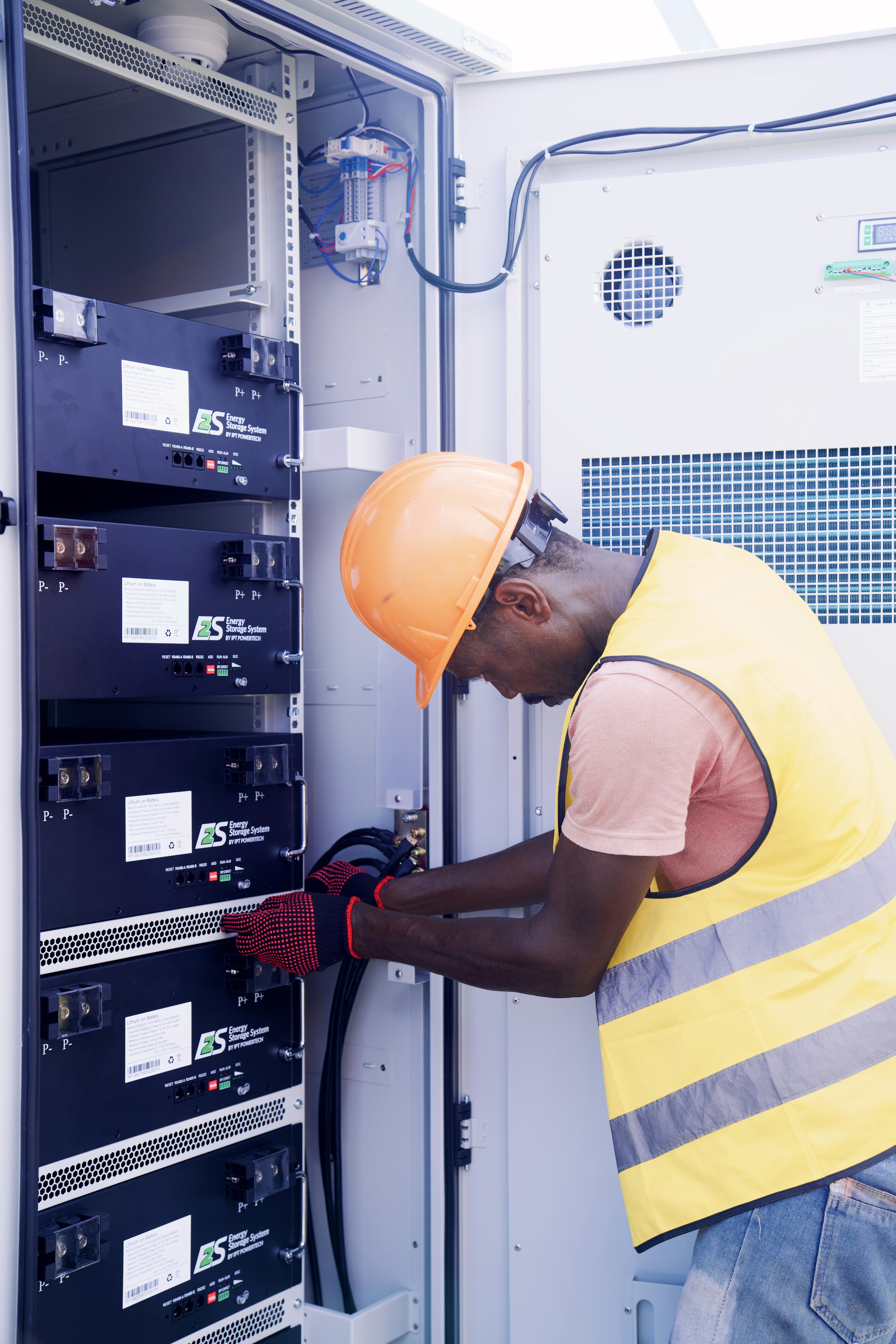 Batteries ESCO Liberia IPT PowerTech