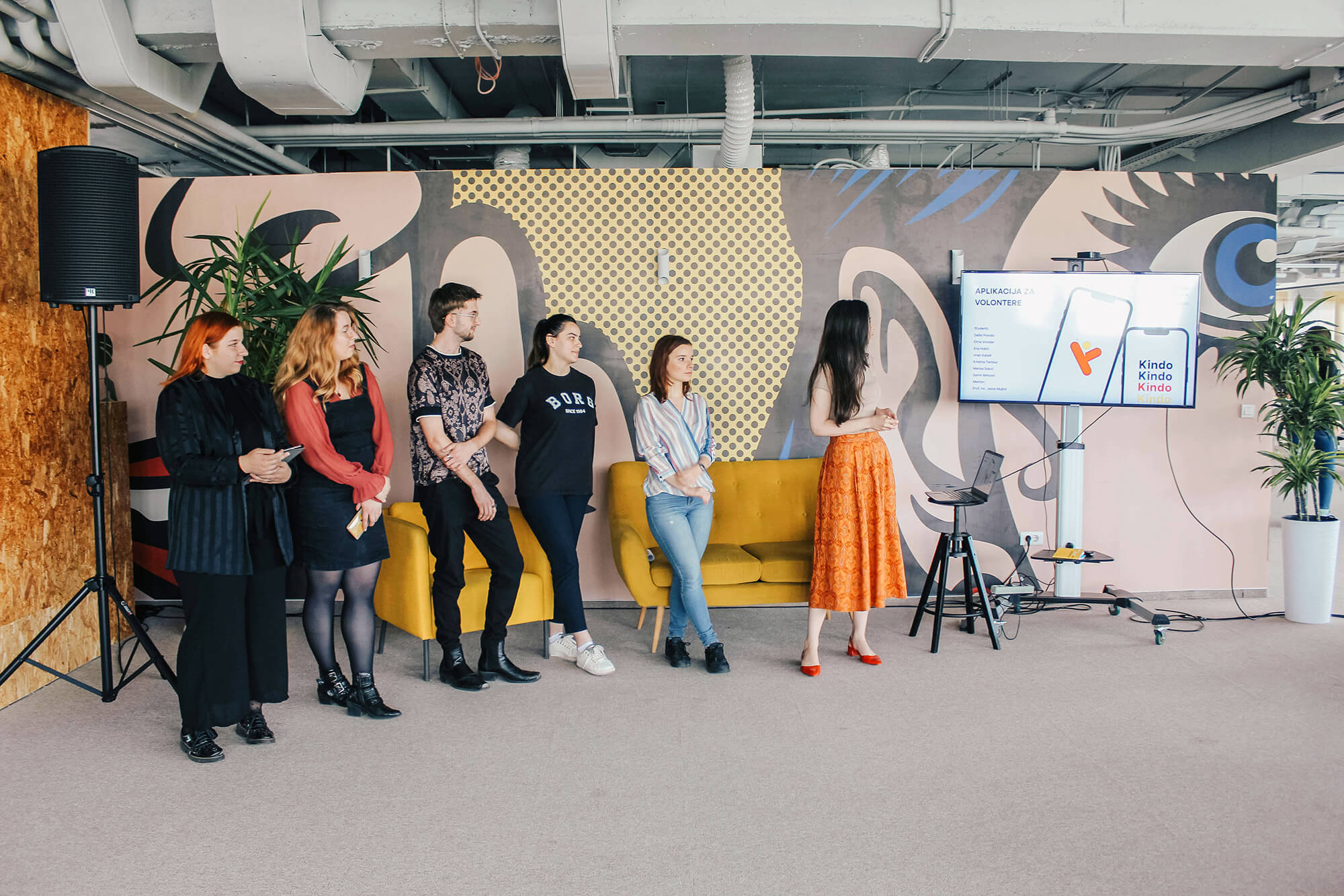 UNSA students collaborating with Klika on design and marketing projects