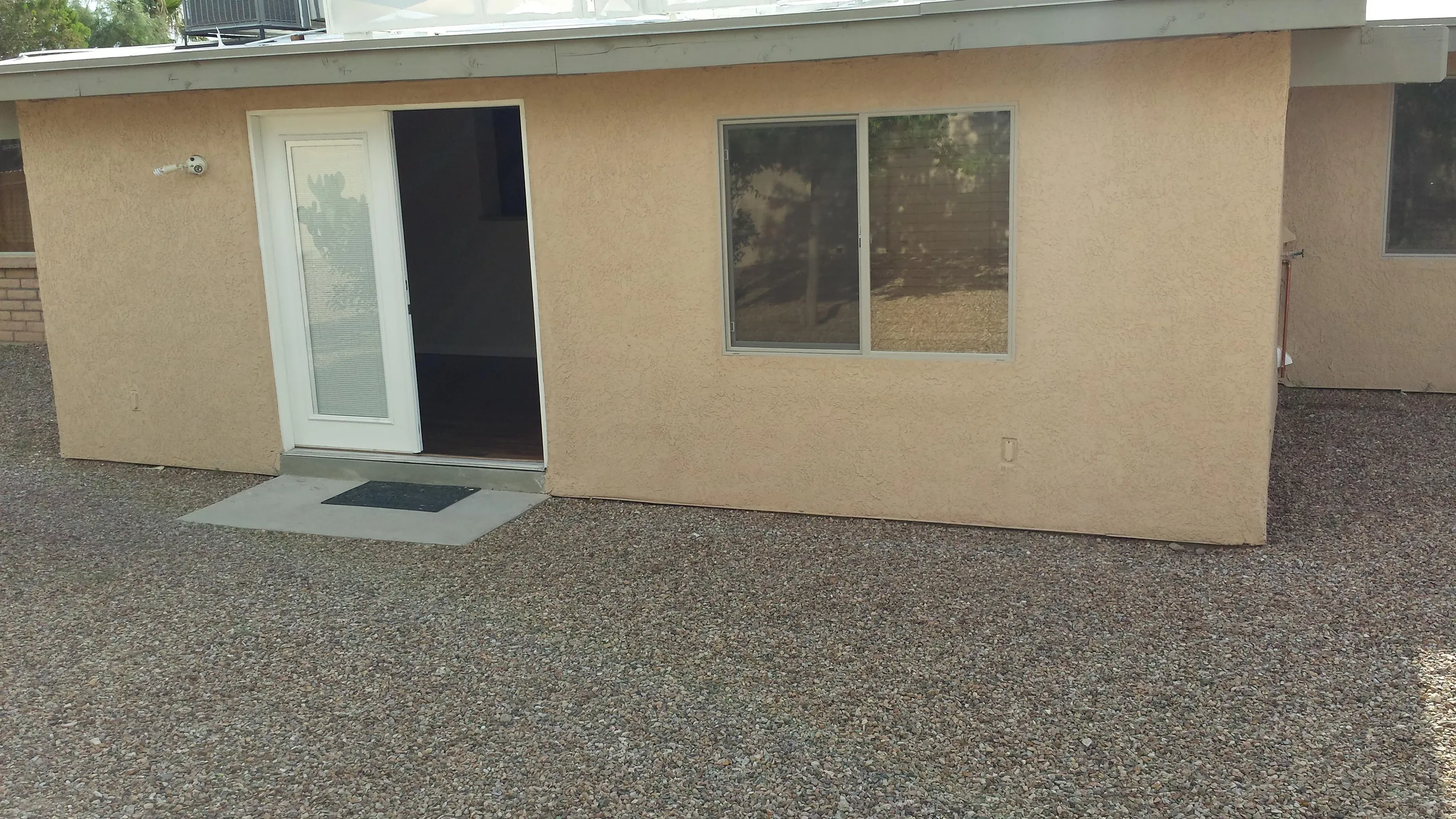 Fresh stucco exterior by Silva Diversified Construction in Tucson