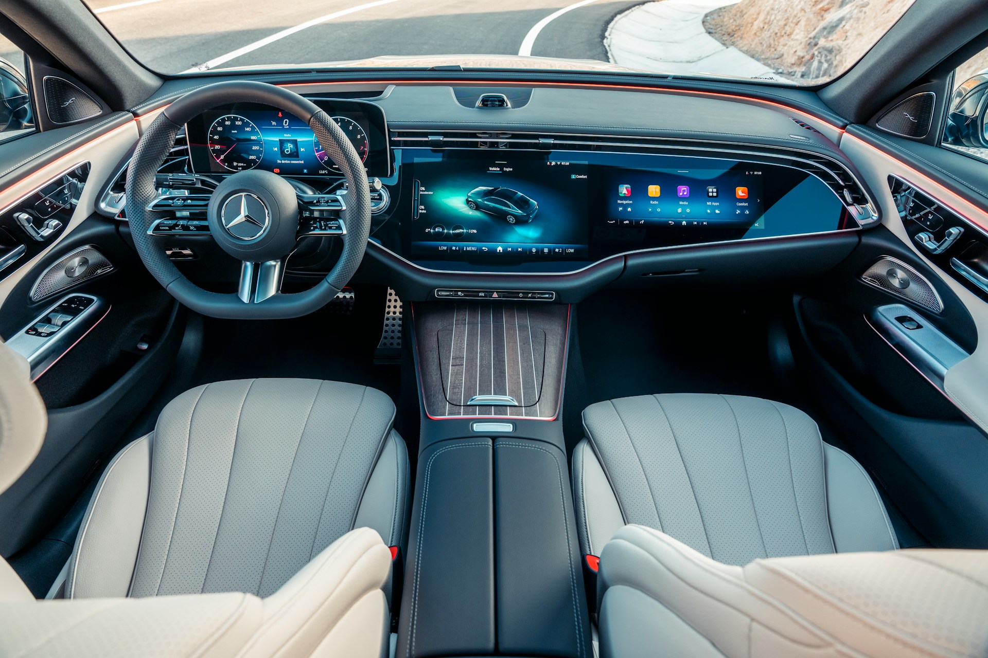 car infotainment mercedes