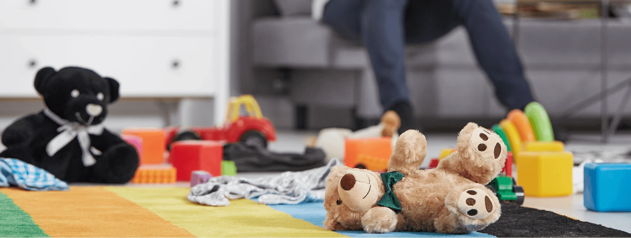 Electronics components and circuit boards