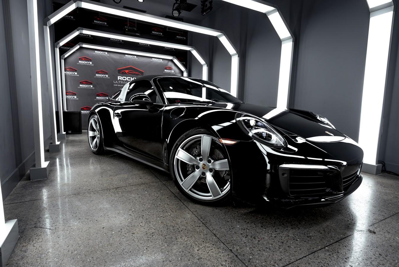 2019 Porsche 911 Targa 4 Cabriolet, photo 2