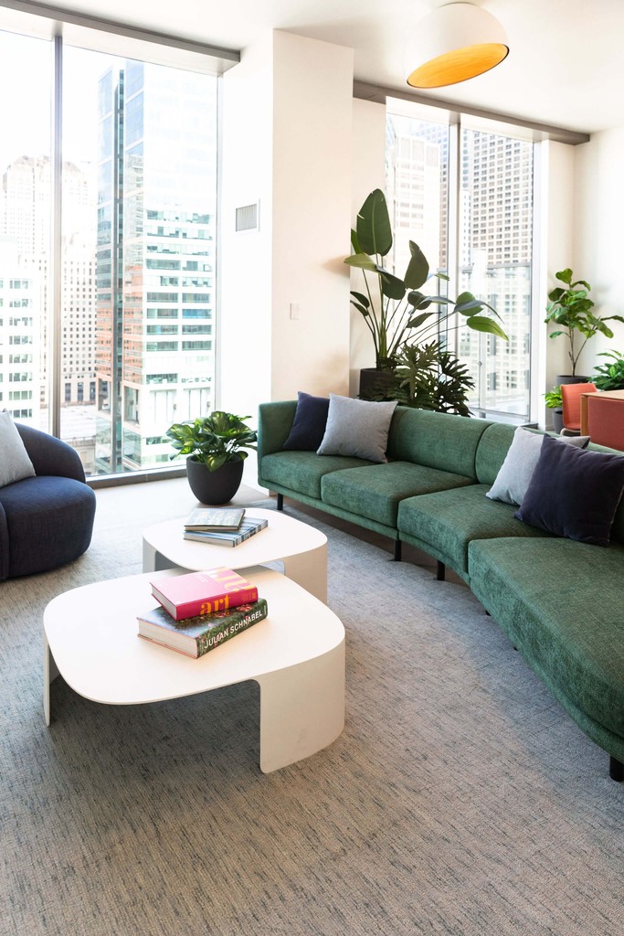 Floor-to-ceiling windows with beautiful views at Catalyst apartments for rent in Chicago West Loop