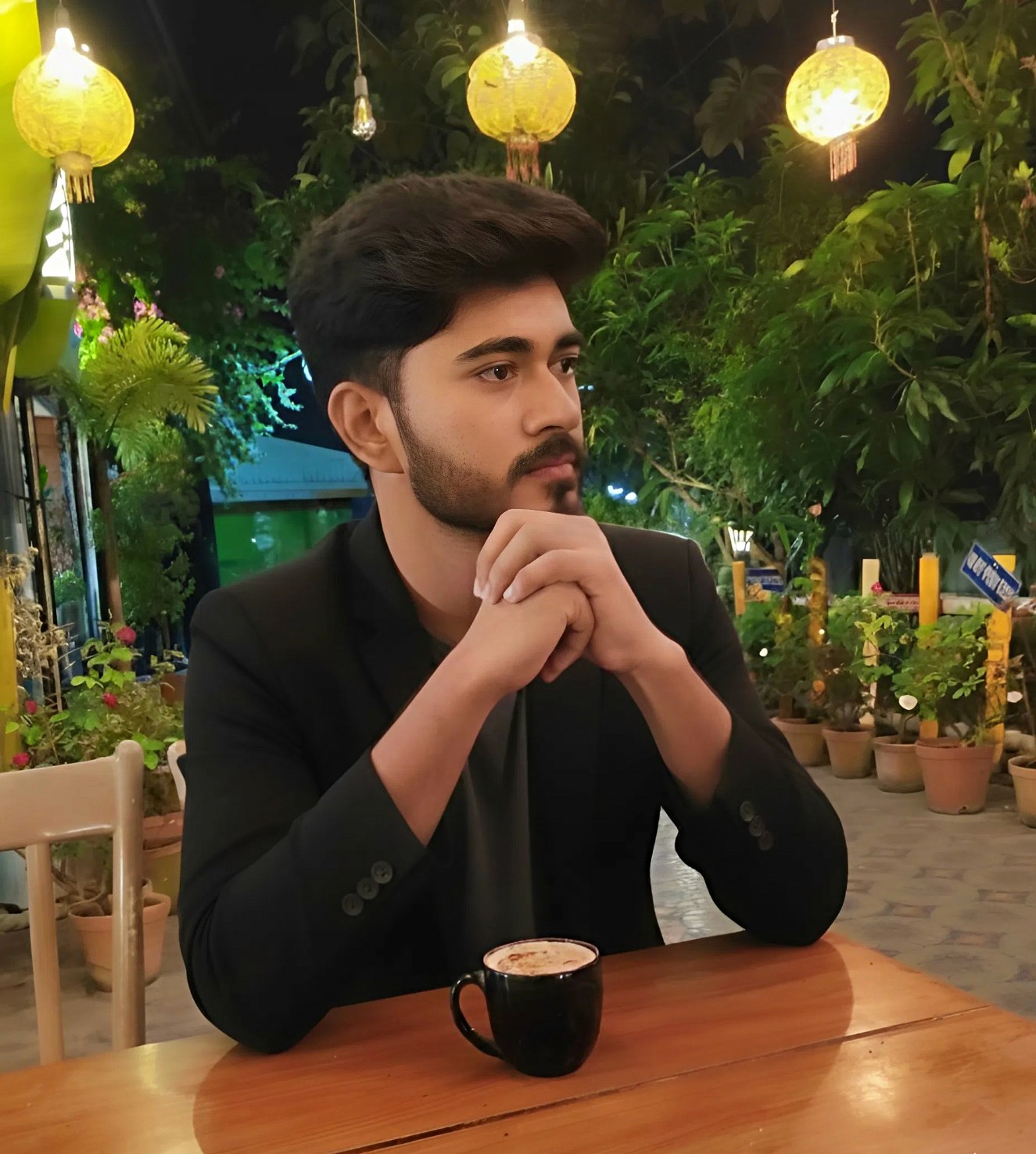 man's grey and black shirt