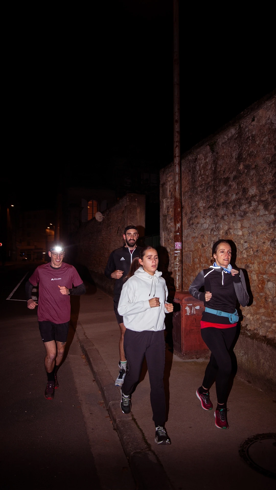 Running club shootinh