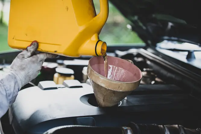 changing lubriacnt oil of a car