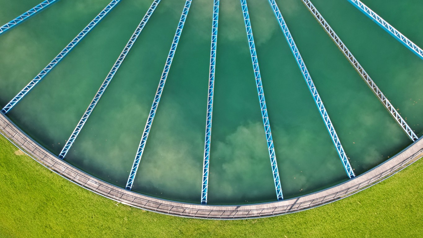 Overhead view of a water storage tank