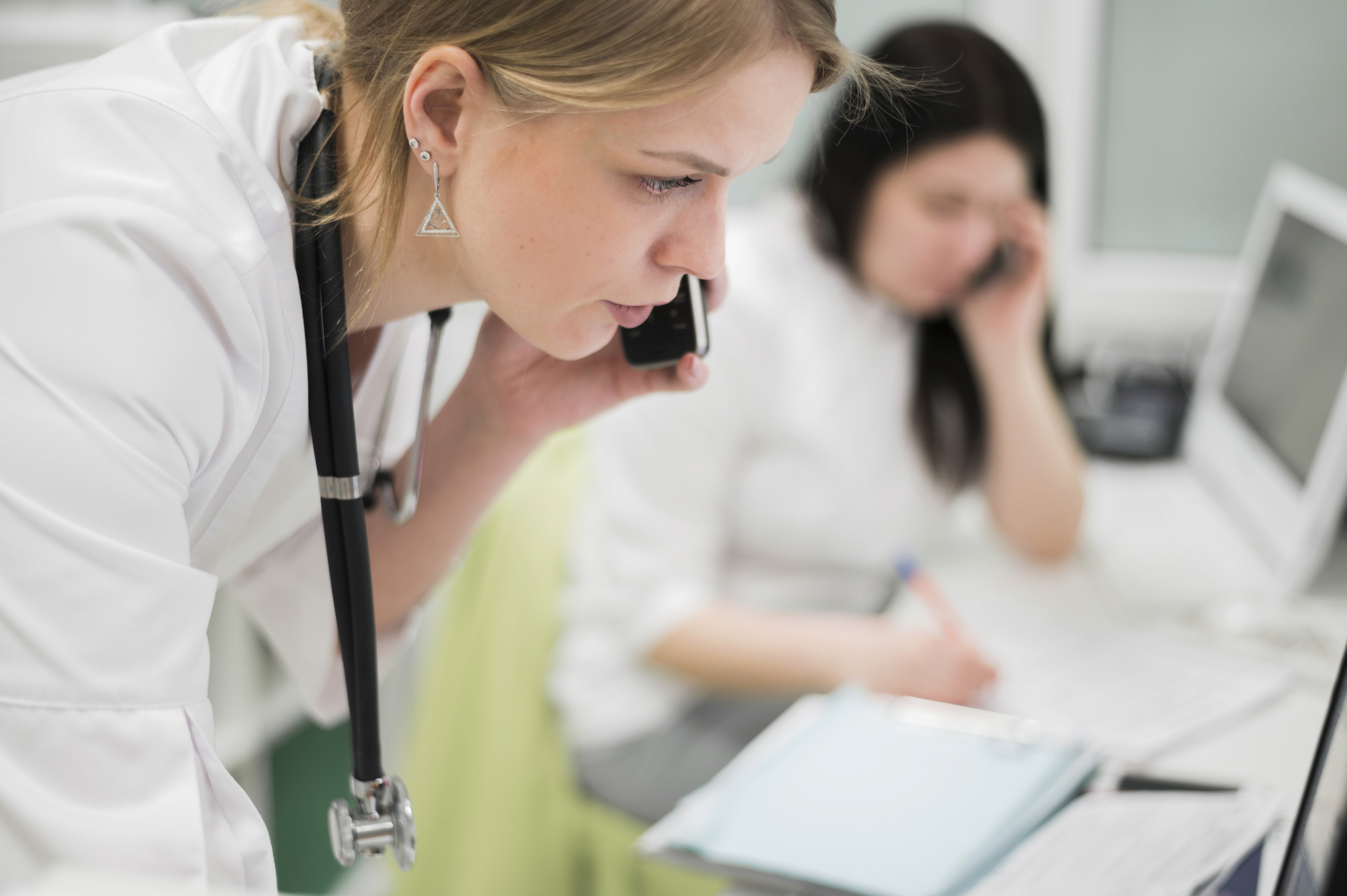 Secrétaire Médicale Au Téléphone
