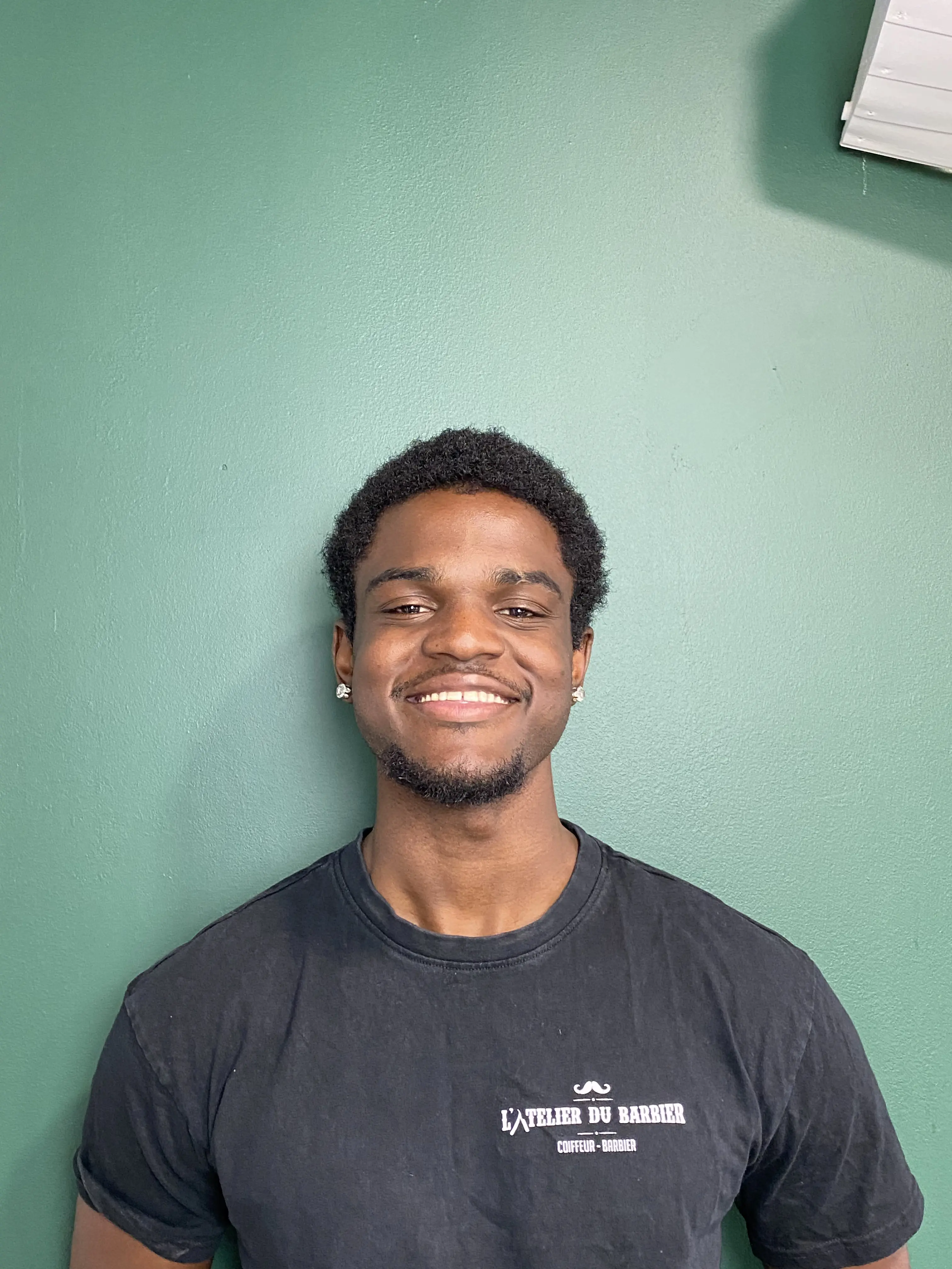 portrait photography of man