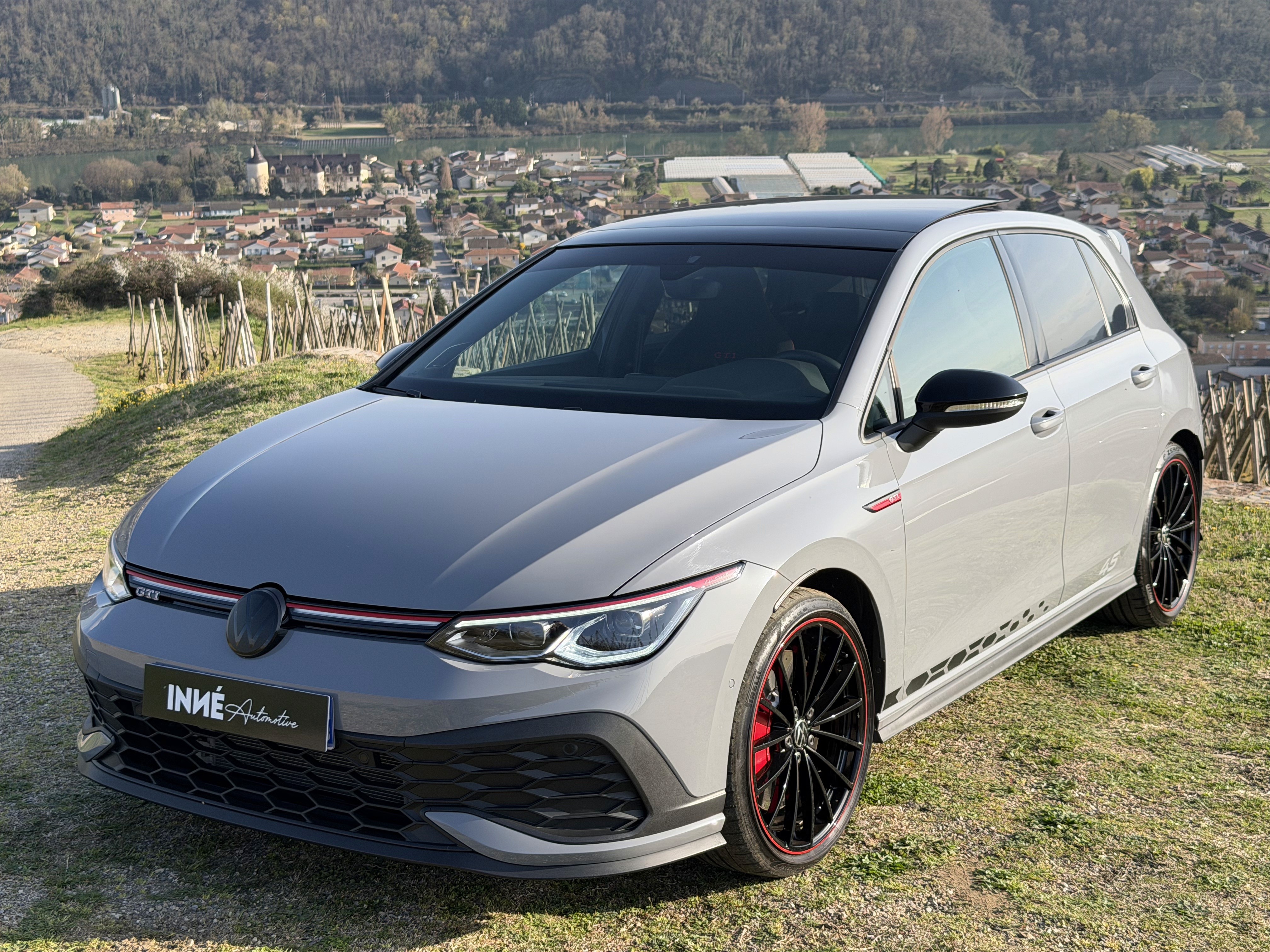volkswagen-golf-8-gti-clubsport-45-gris-lunaire-inneautomotive