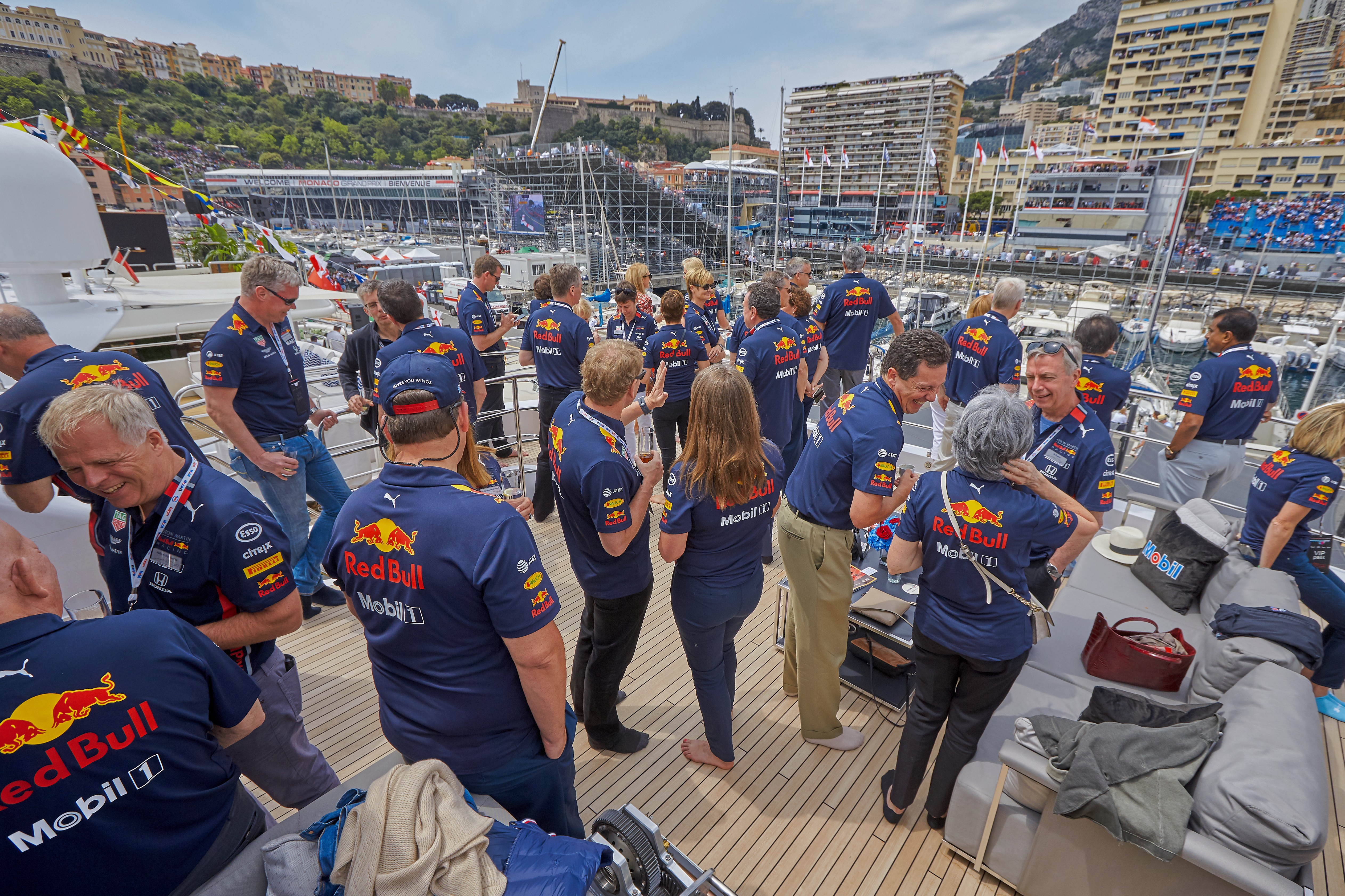 VIP guests on superyacht at the Monaco Grand Prix Formula 1 – luxury event photographer.