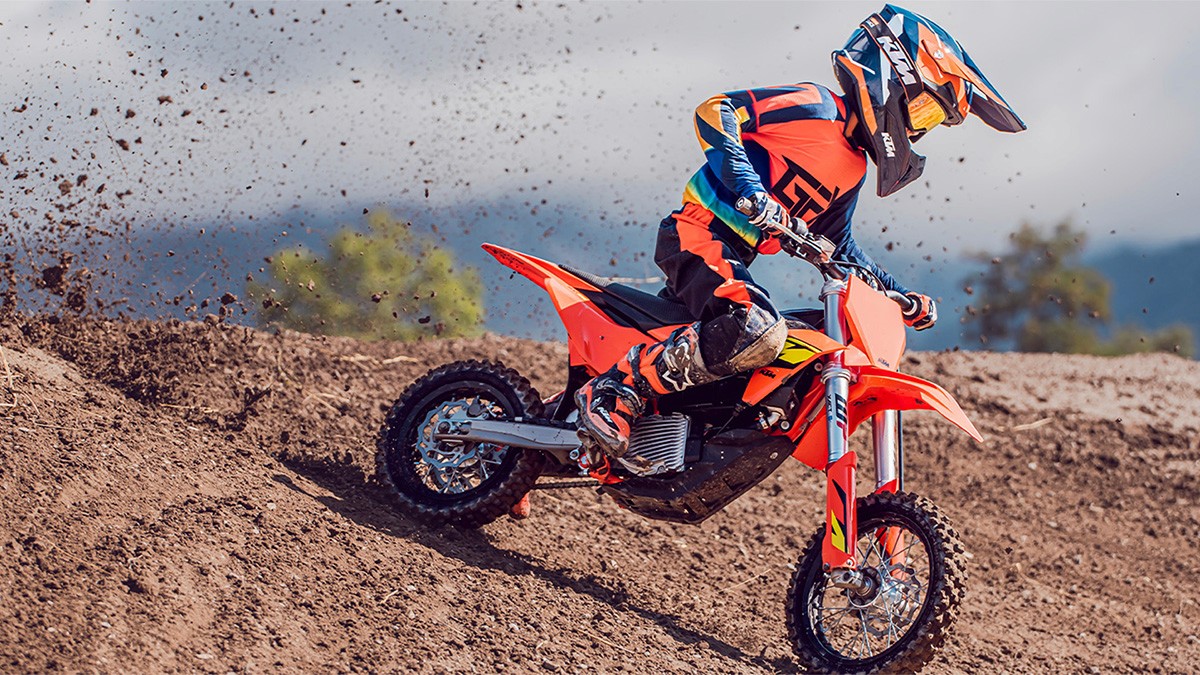 image of Motorcycle designer rouv design studio ktm kiska e3 E5 gasgas husqvarna off road electric motocross bike