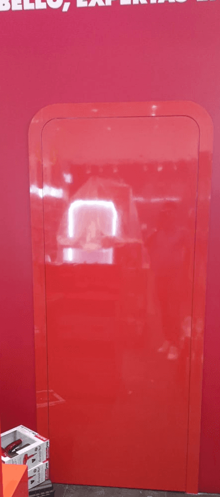 PUERTA DE BODEGA 