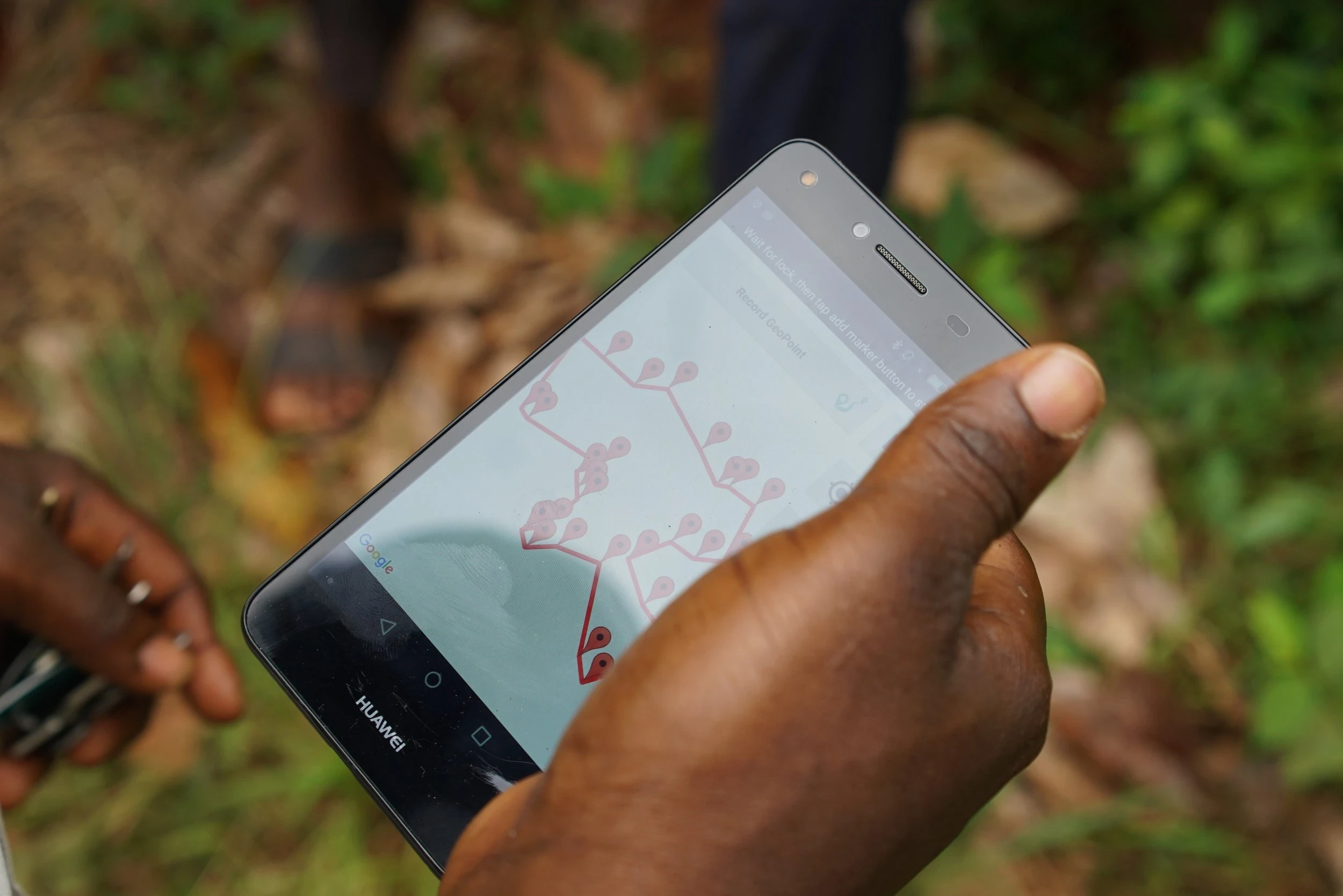 Polygon Mapping Cocoa Farms Using a Mobile App on Sourcemap