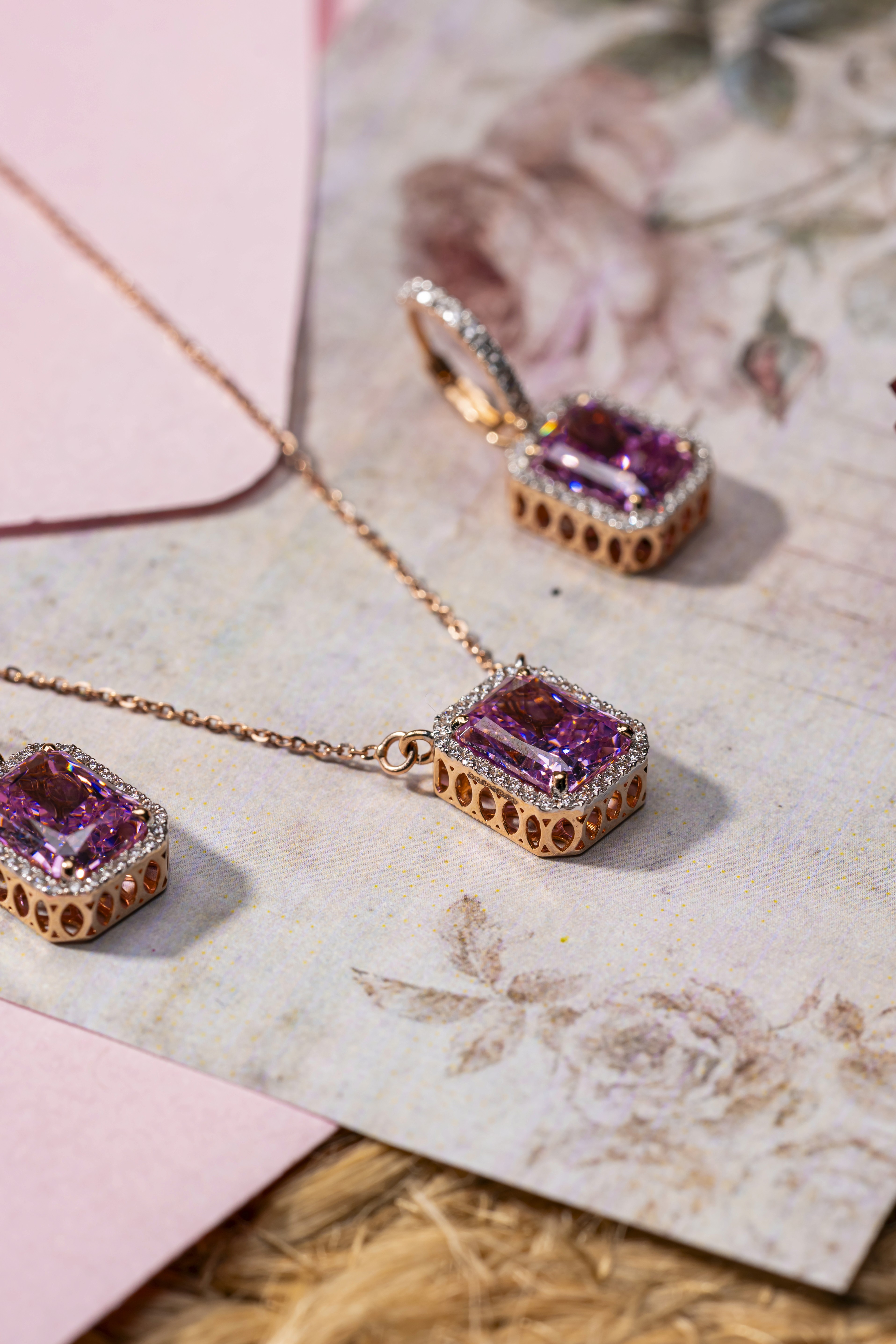 AI-driven web design, dark mode, immersive scrolling