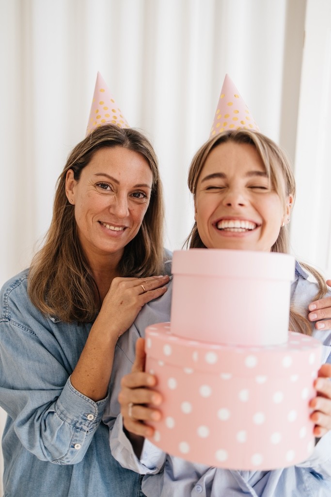 Create party invites everyone shares 