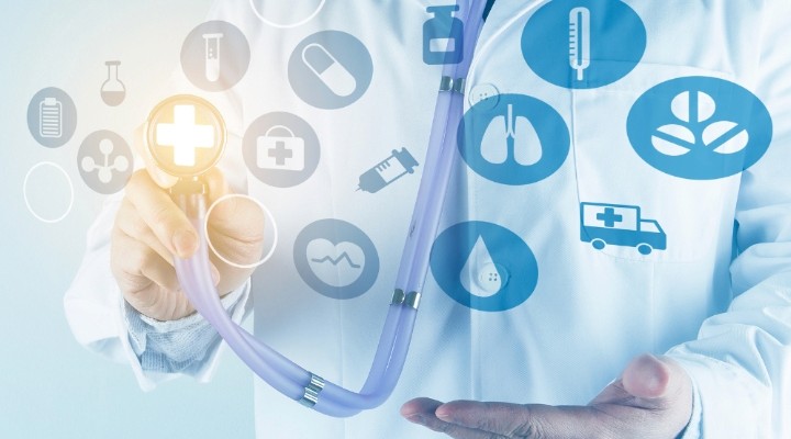 healthcare professional optimizing workflow using medical practice management software