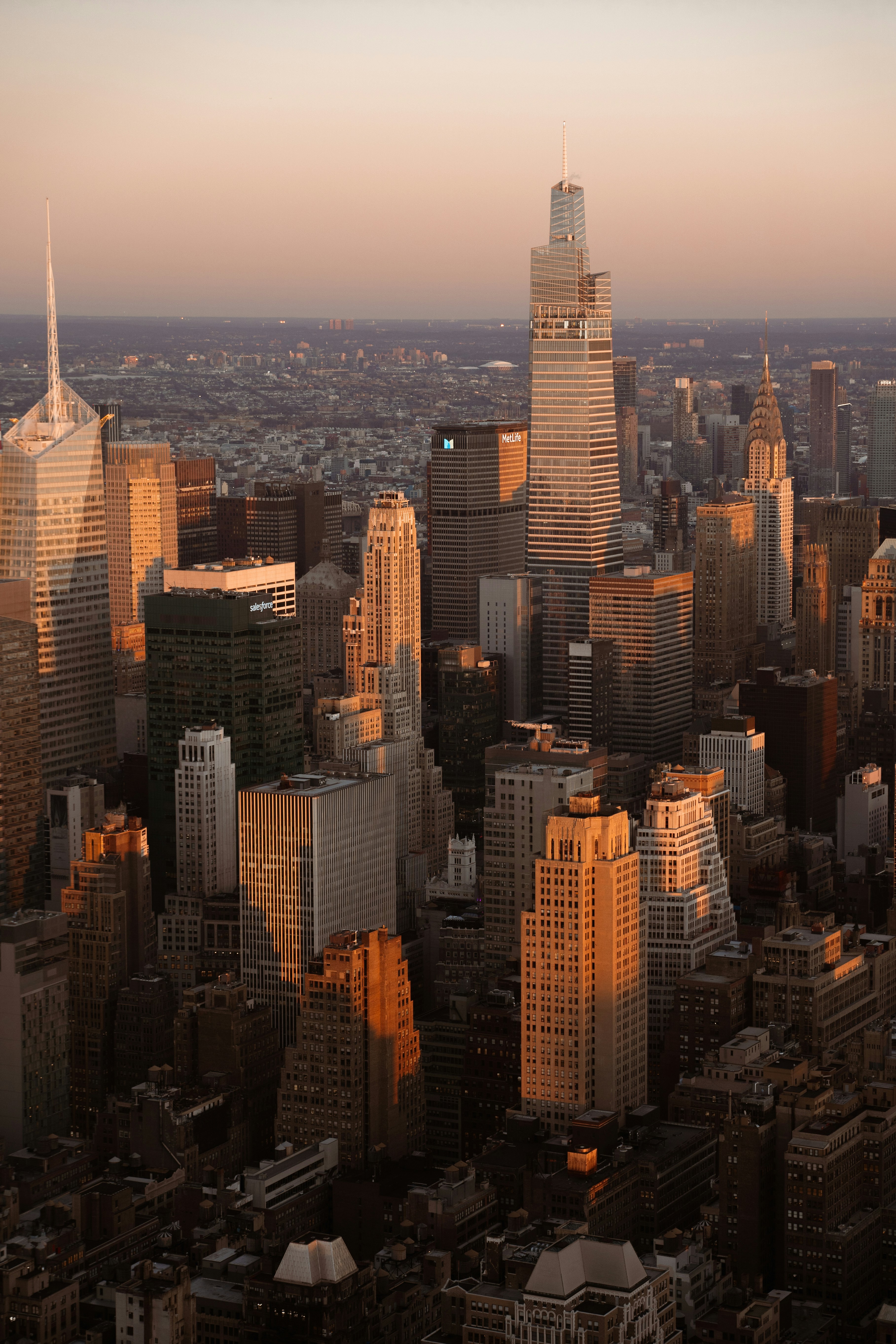 city skyscraper