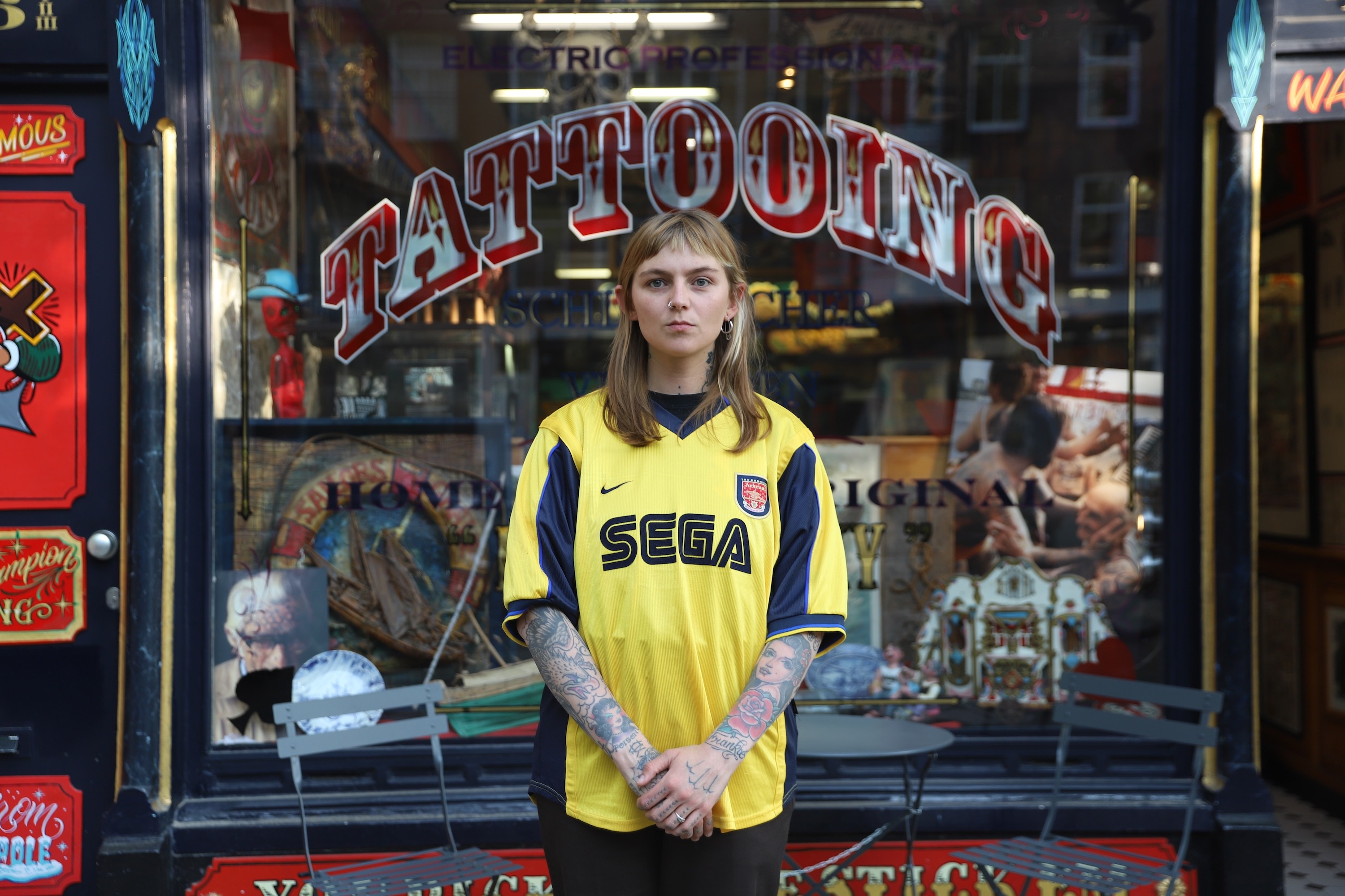 Image of coffee being poured into a mug