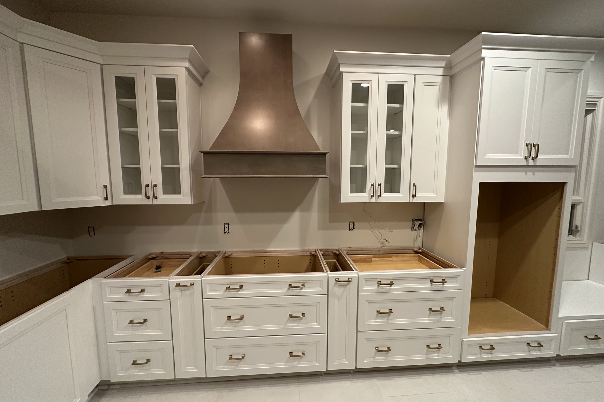 Kitchen cabinets installed in Sarasota, Florida