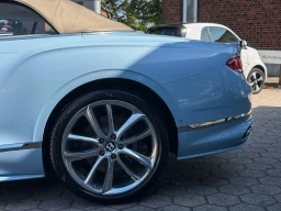 Bentley Continental GTC Mulliner — Vorschaubild 14