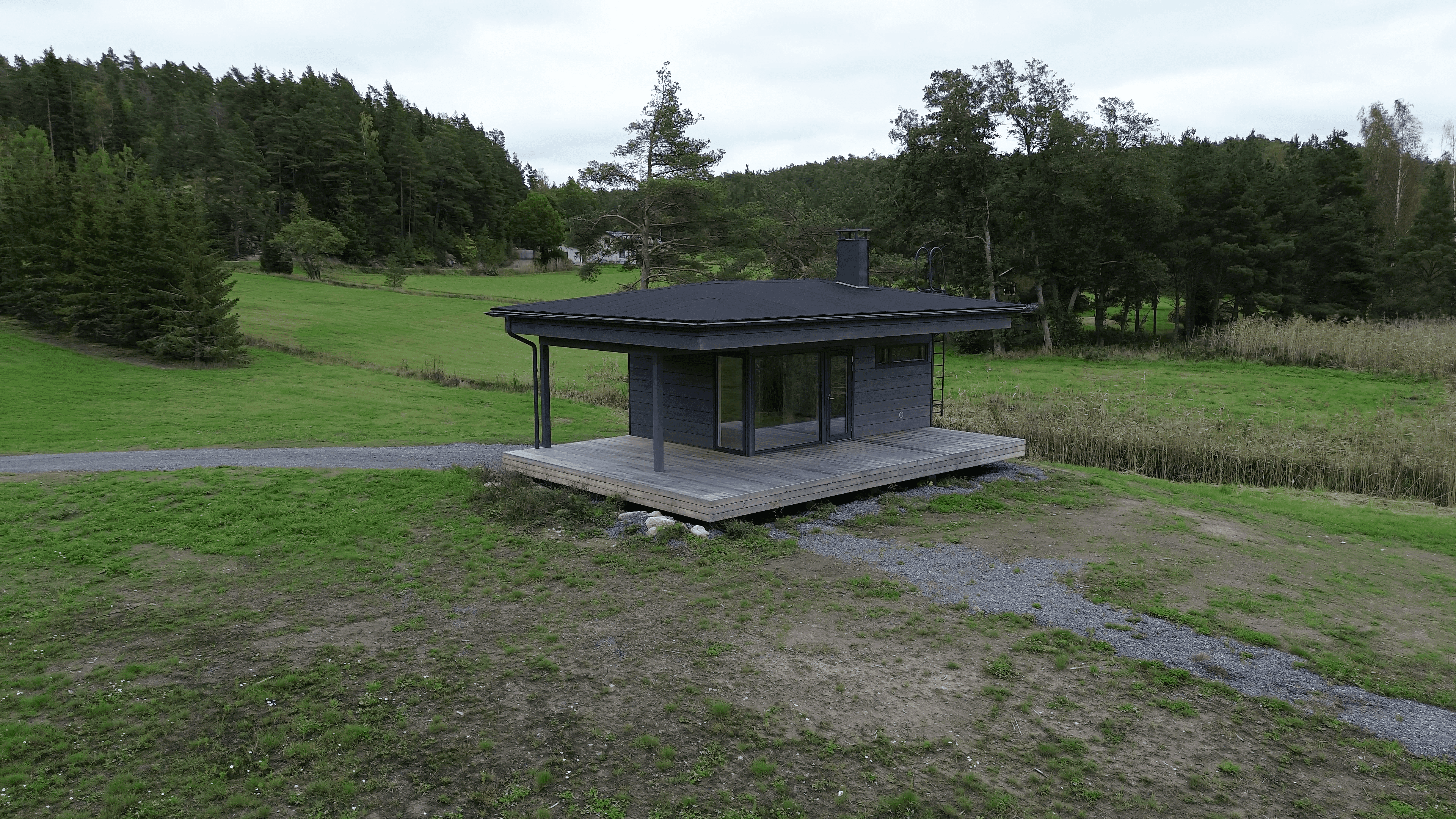 The sauna depicted from an overhead angle