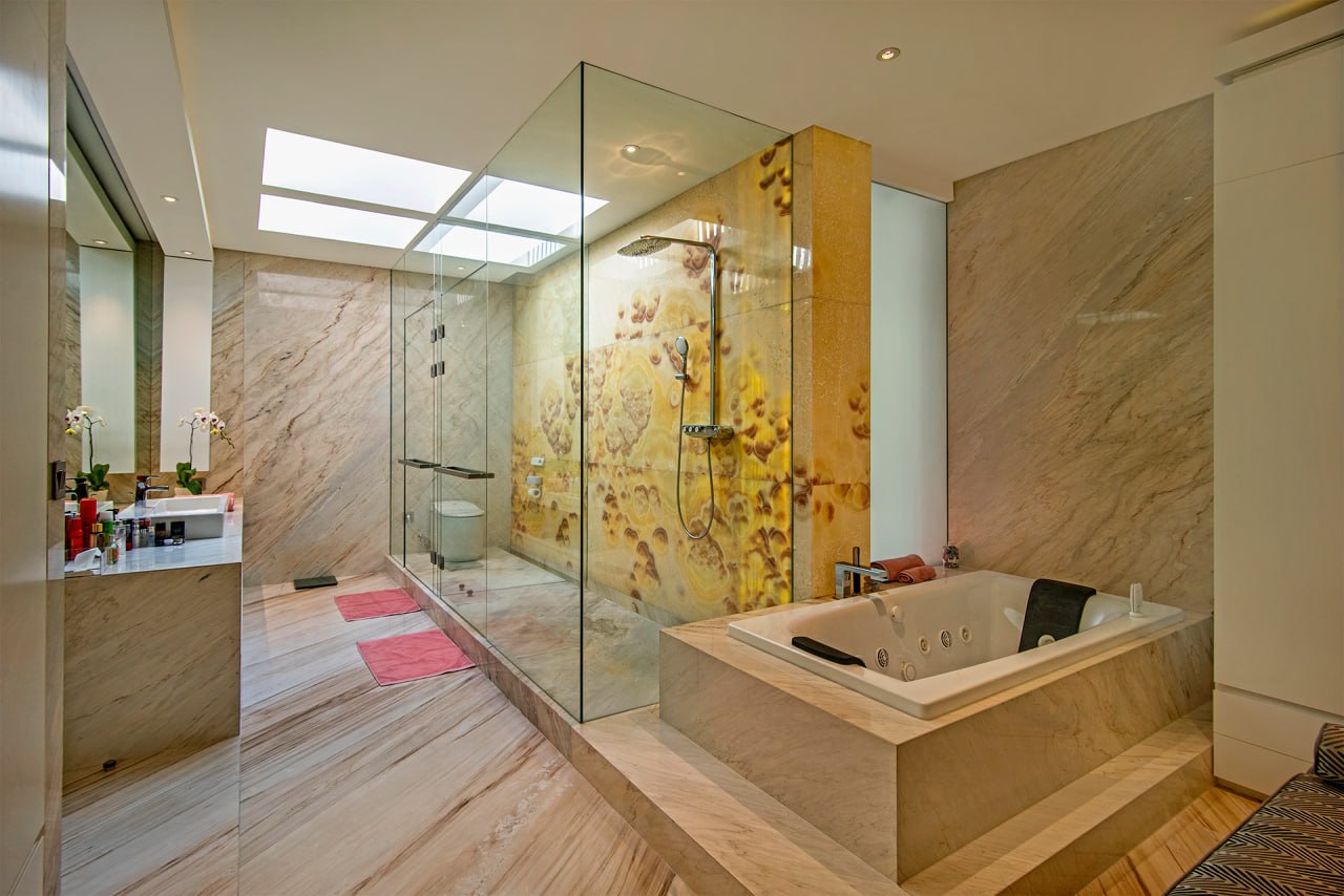 A premium 6-bedroom freehold mansion in Keramas