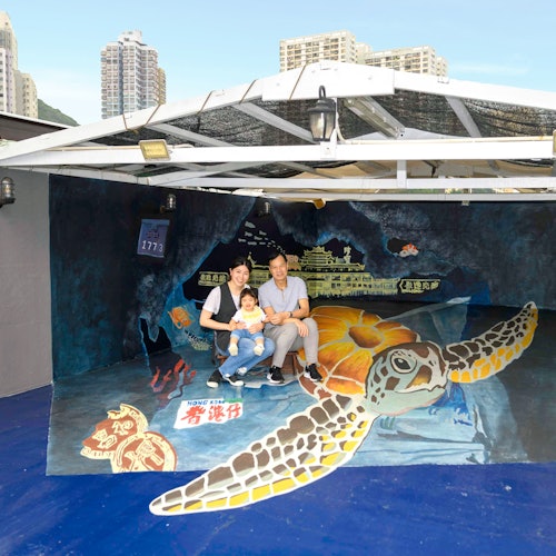 新增了一场具有视觉冲击力的3D画作，就好像您在海底与珍宝海鲜舫合影留念