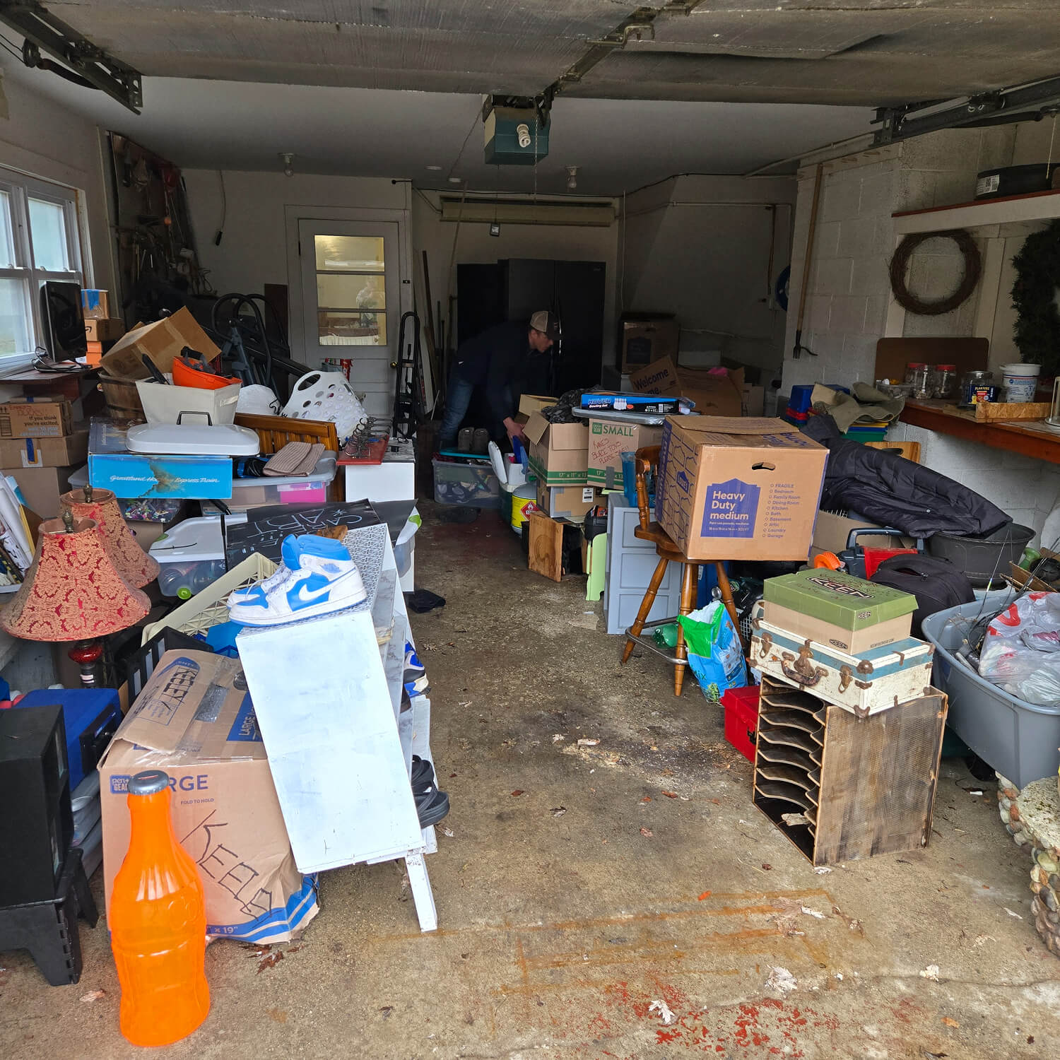 Estate junk removal before