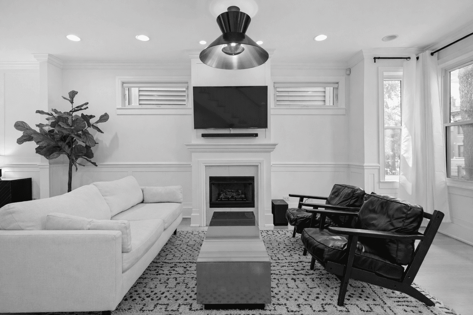 Close up to the bike.