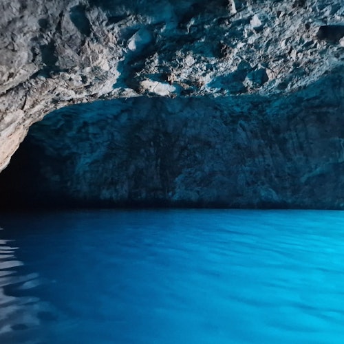 Access to Blue Grotto