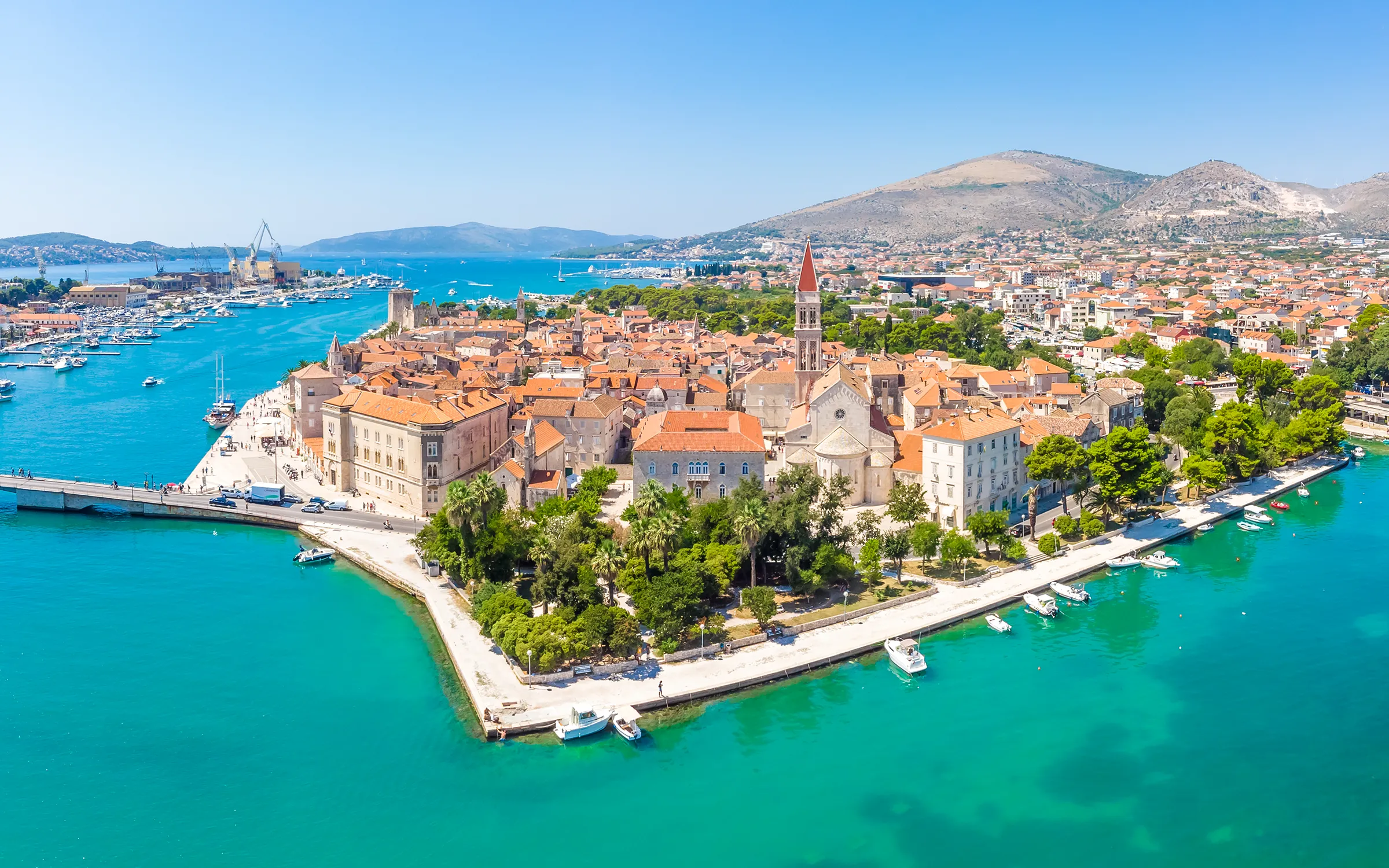 Sykkelcruiset i Kroatia starter og ender i vakre Trogir | Expa Travel