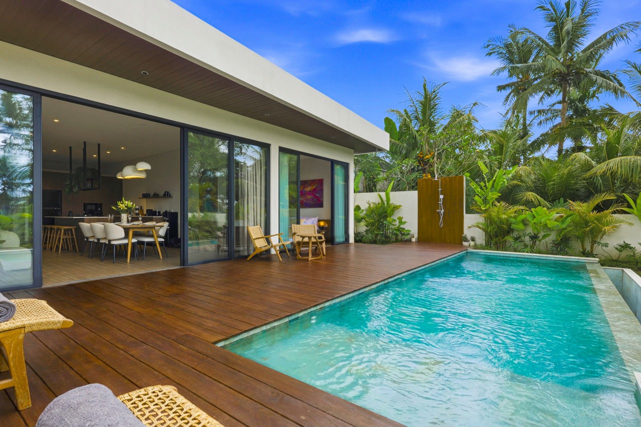 2-bedroom villa with sunset views over rice fields in Ubud