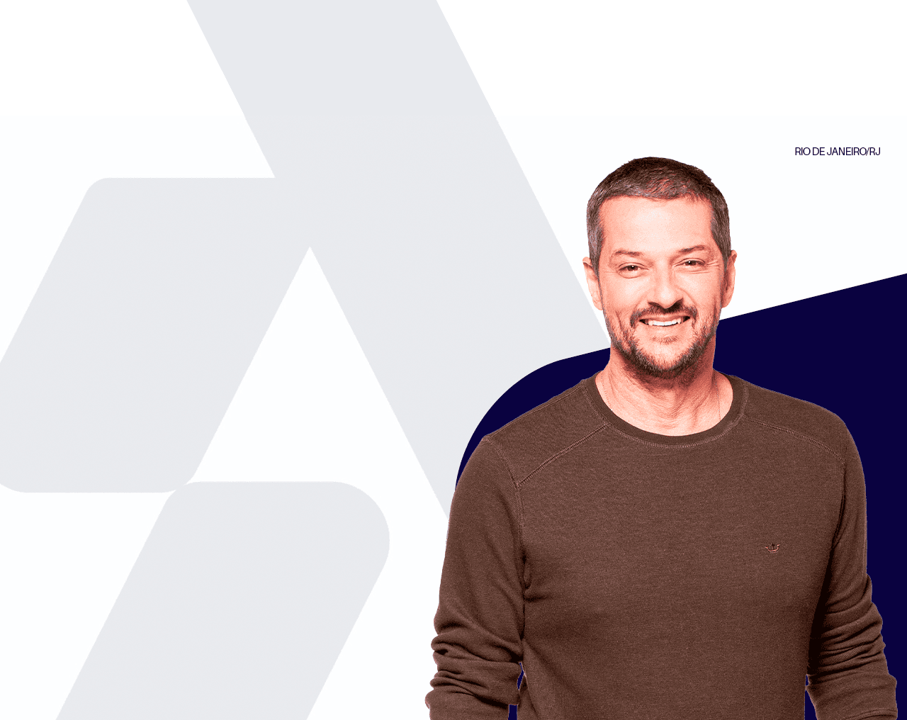 Dynamic picture of a cyclist riding downhill