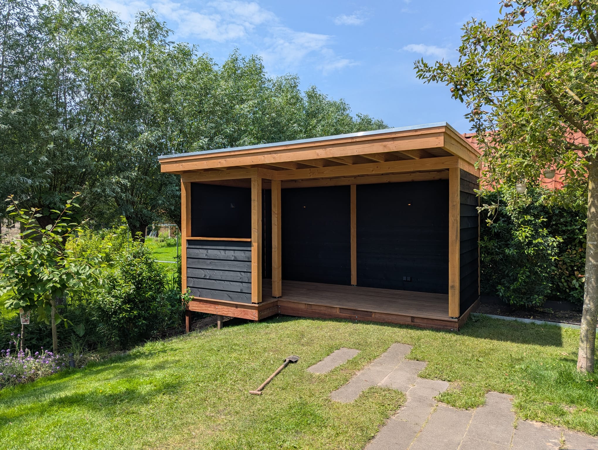 Nieuwe Schuur op maat gemaakt door Prins gardens