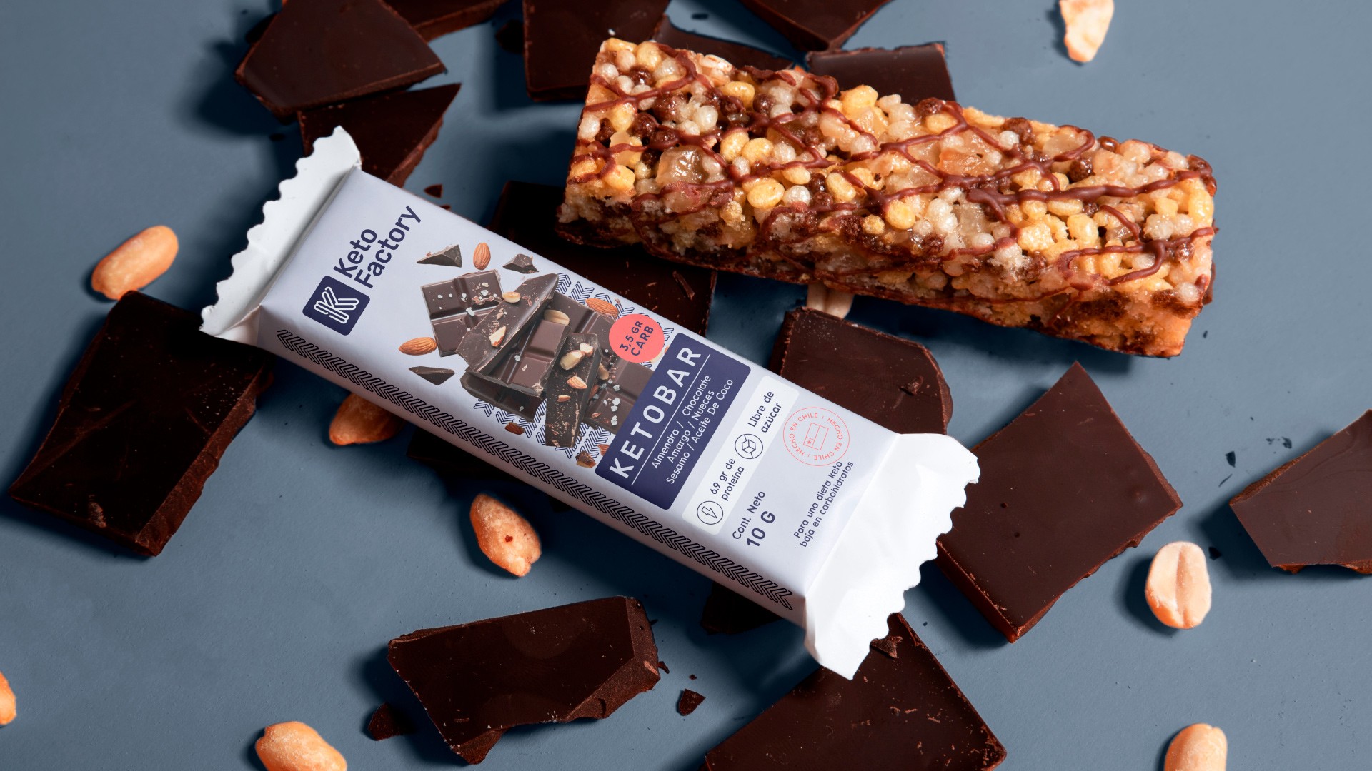 Diseño de empaques para granola keto de Keto Factory – packaging premium creado por Lagom Studio.