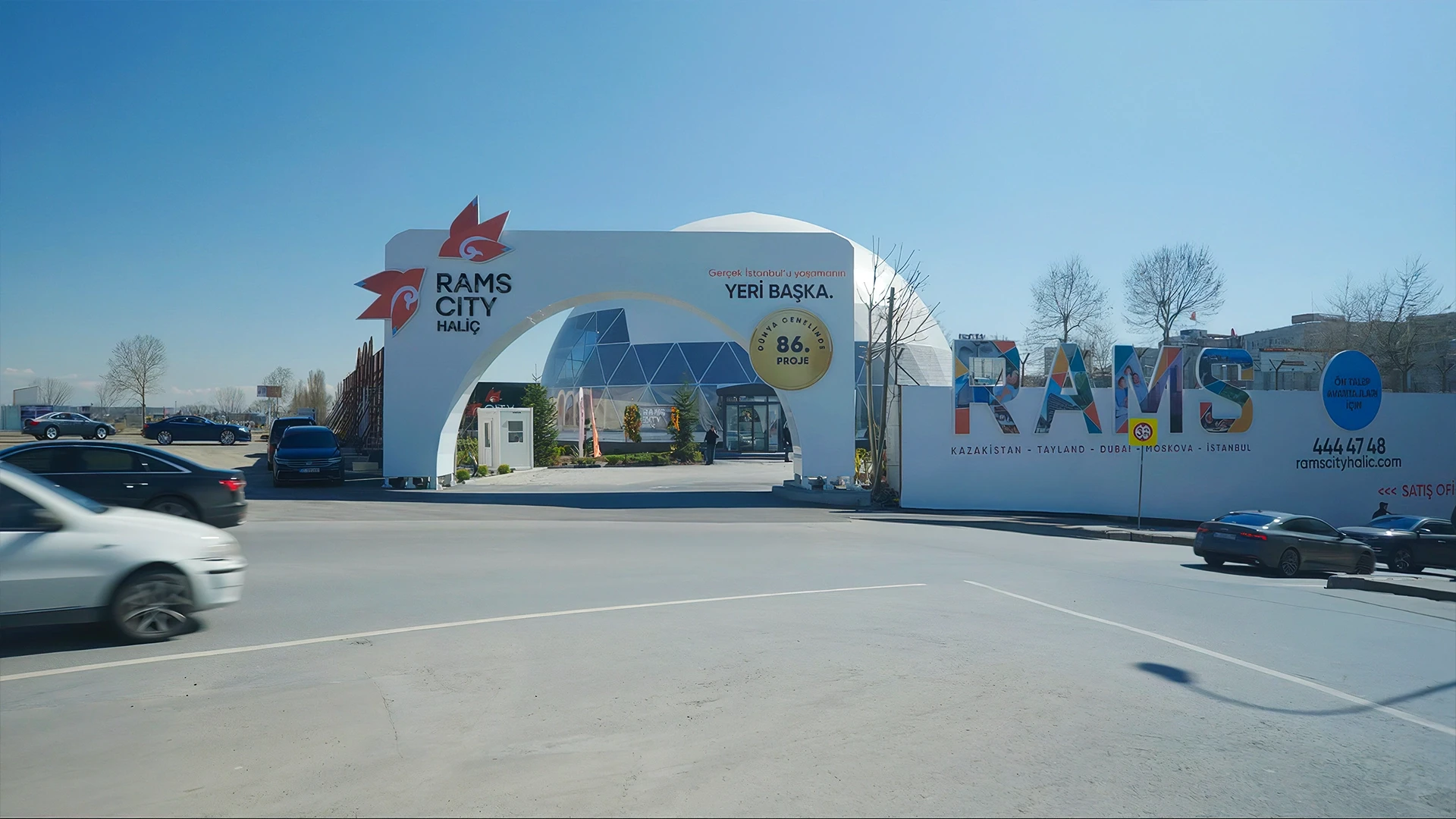 RAMS City Haliç, branded sales pavilion welcoming visitors