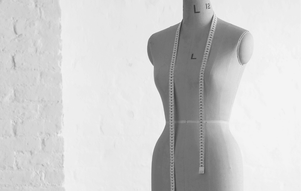 Fashion Design Consultants - Garment Design - Manequin Draw - Fashion Consulting Service - Savart Agency