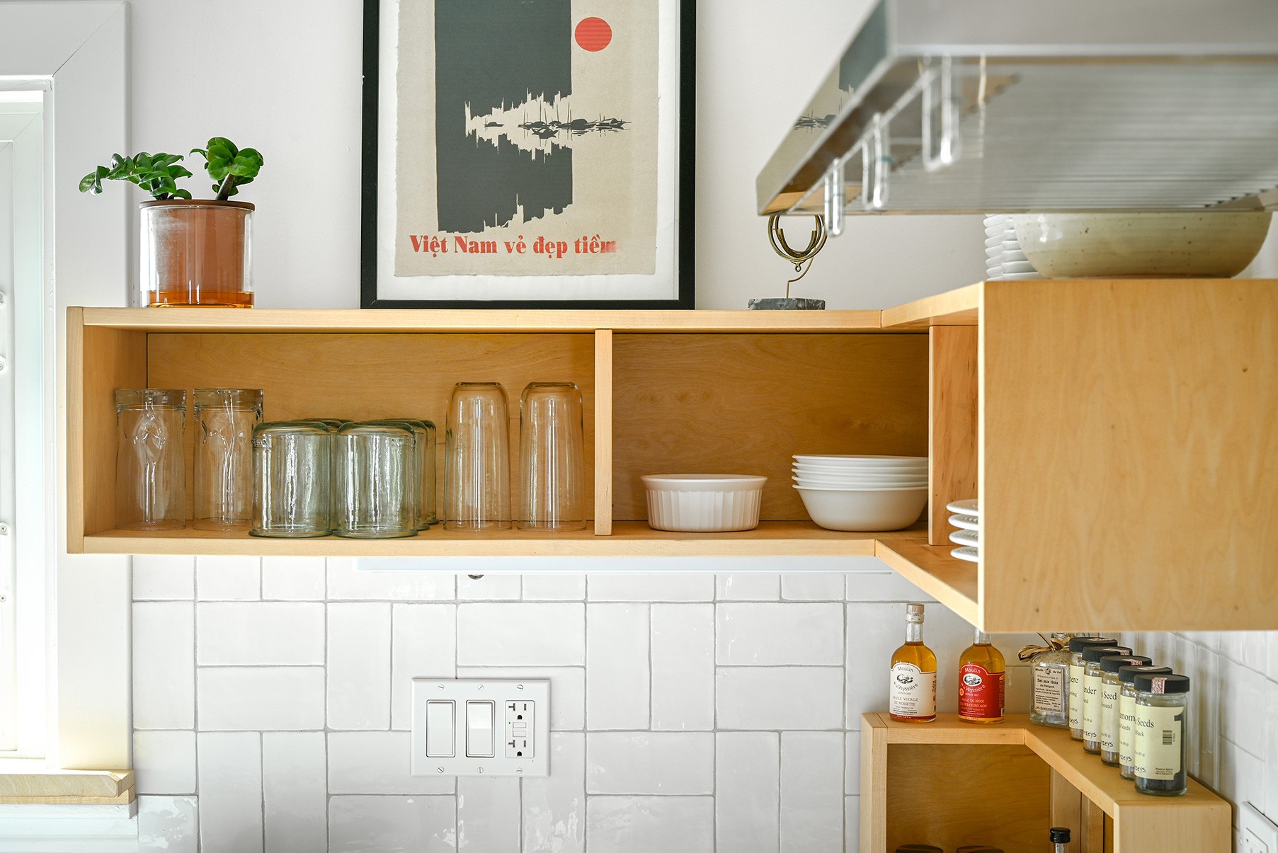 Modern kitchen minimalist cabinetry