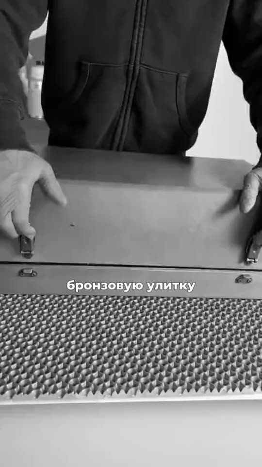 Бронзовая скульптура