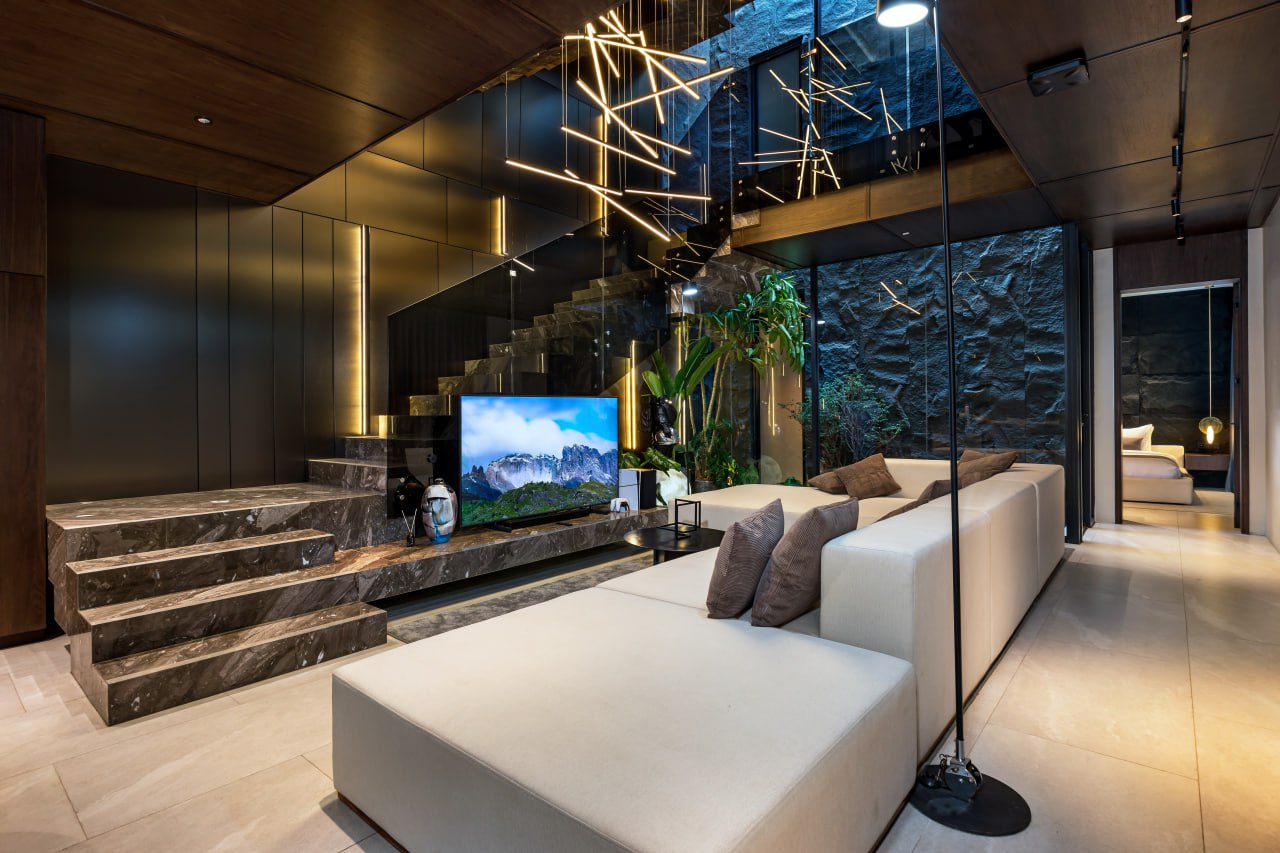 Completed 2- and 3-bedroom villas in a lifestyle complex in Canggu