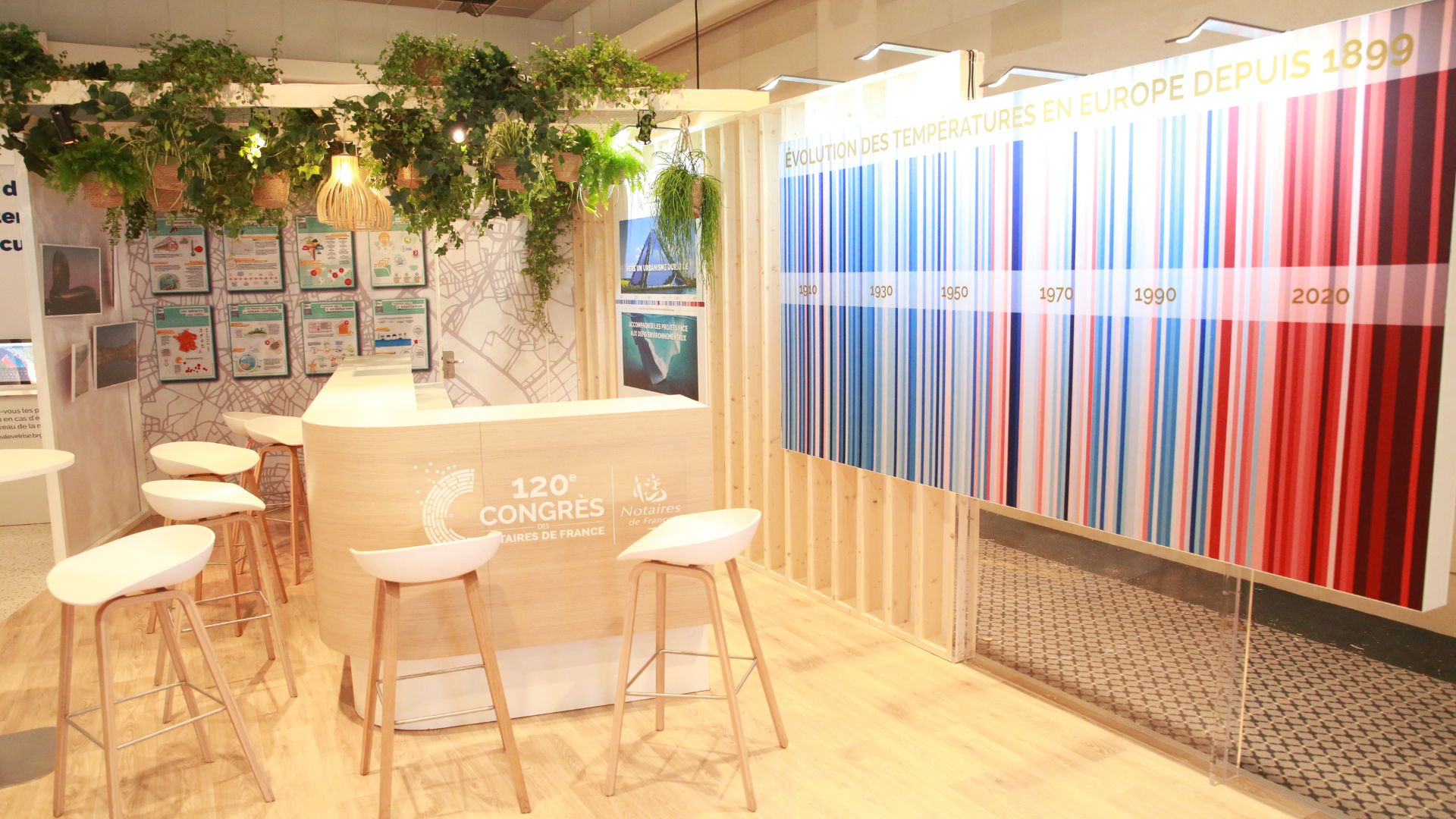 Stand association des notaires par Expace