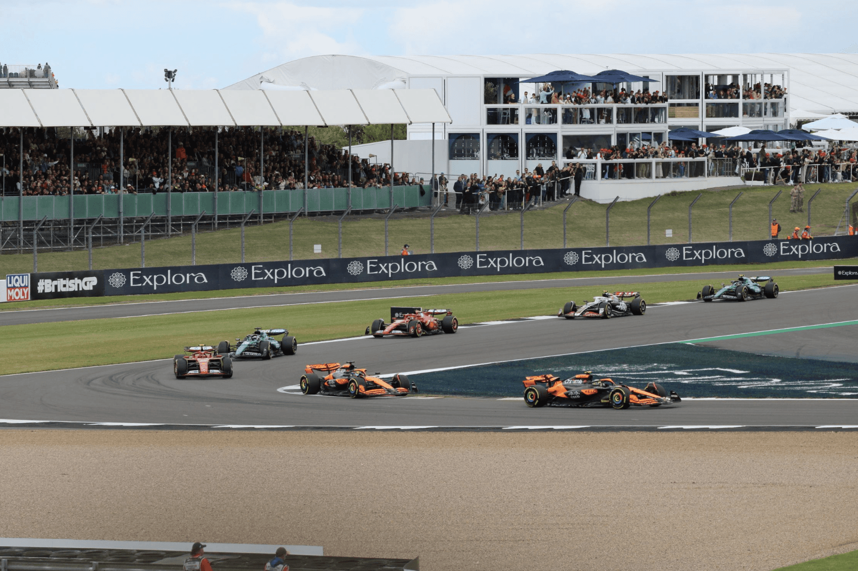 private jet to the miami grand prix 2026