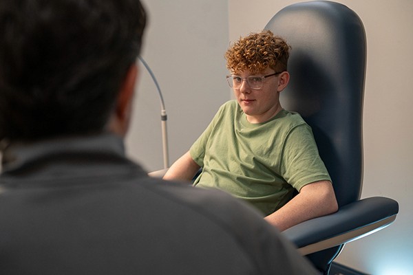 A happy doctor with patient