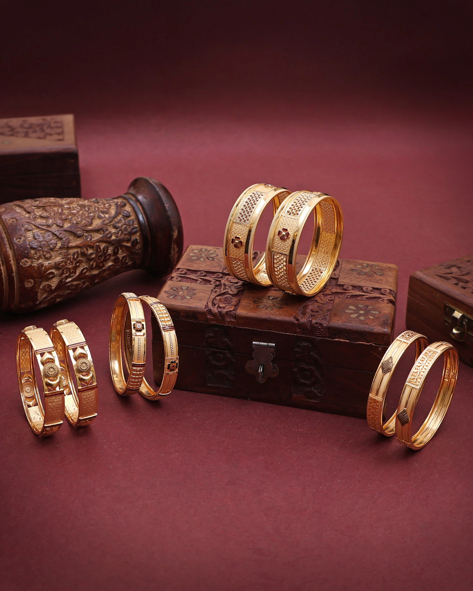 Exquisite handcrafted jewellery by Jora, blending timeless craftsmanship with modern elegance