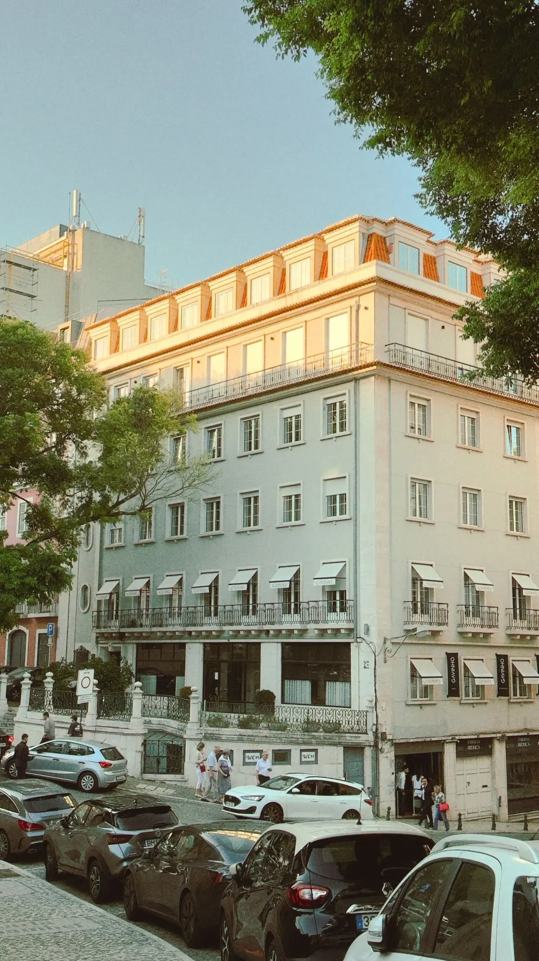 The TejoMed building on Praca da Alegria